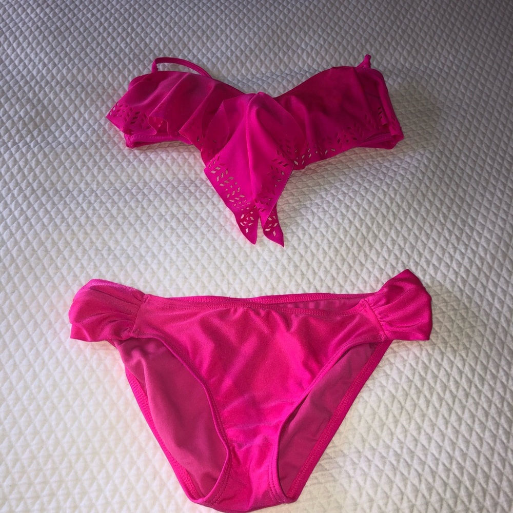 Island Soul Medium Bikini Hot Pink